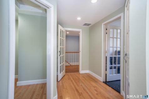 79 Bloomfield Avenue West Hartford CT 06107