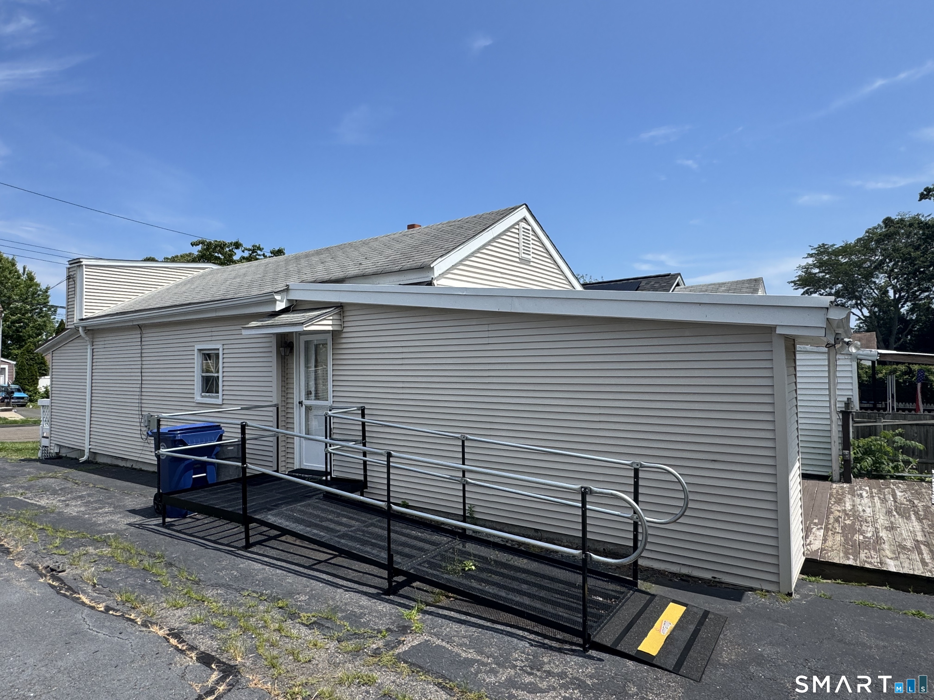 60 Grove Place West Haven CT 06516