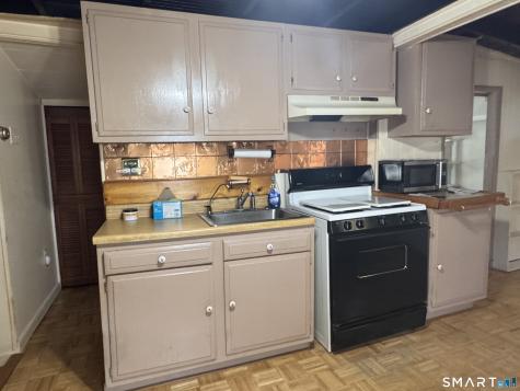 60 Grove Place West Haven CT 06516