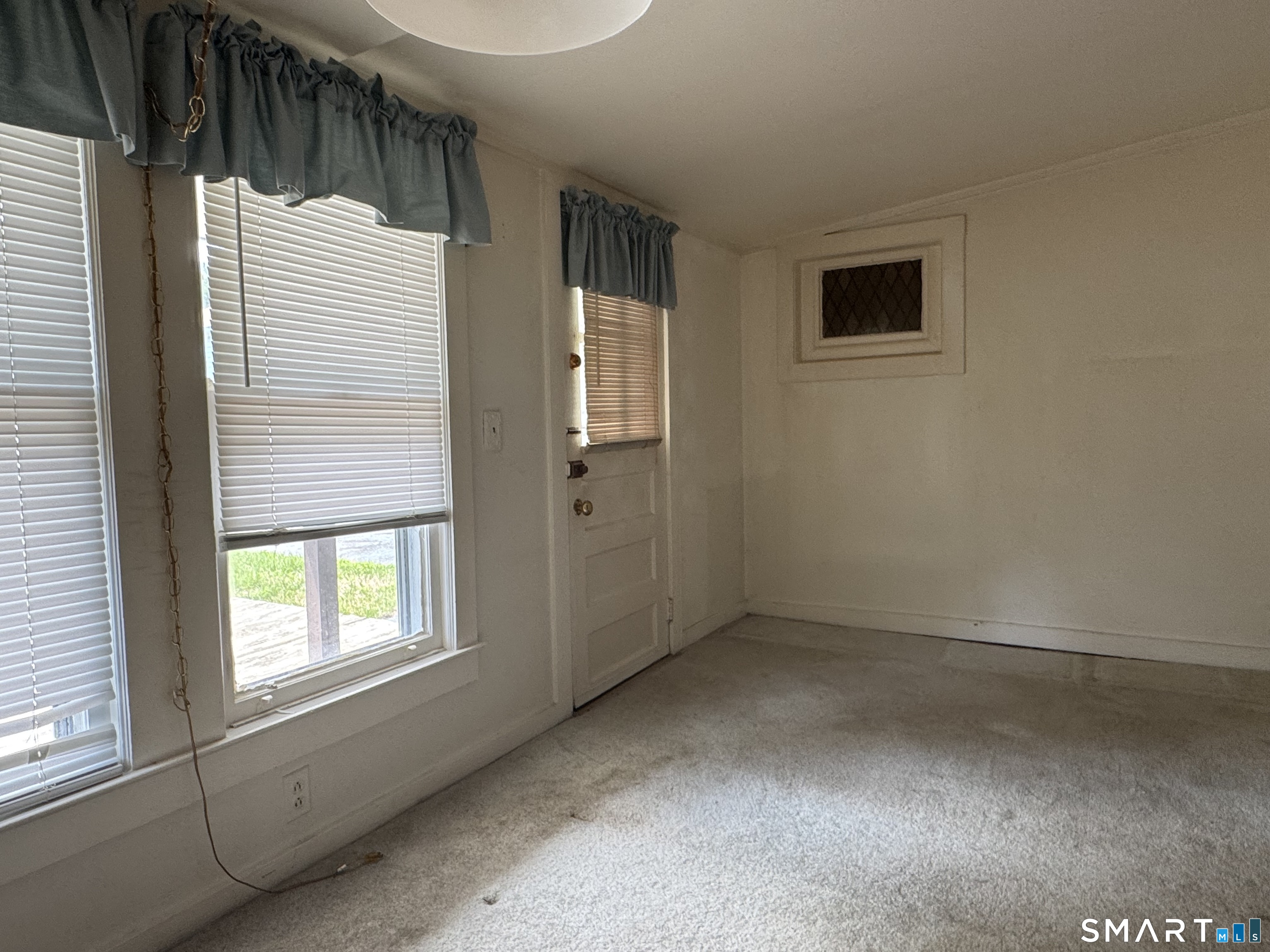 60 Grove Place West Haven CT 06516