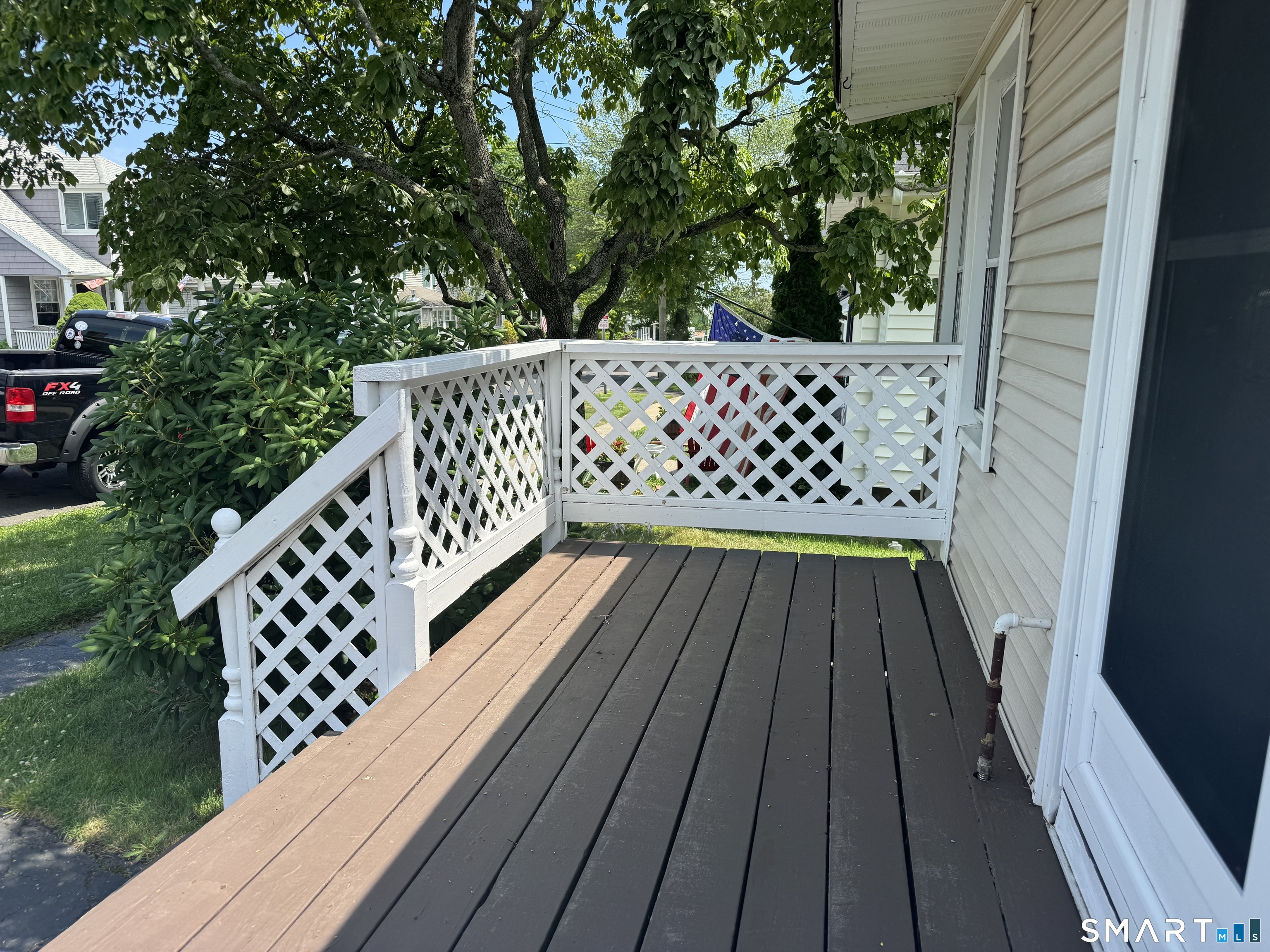 60 Grove Place West Haven CT 06516