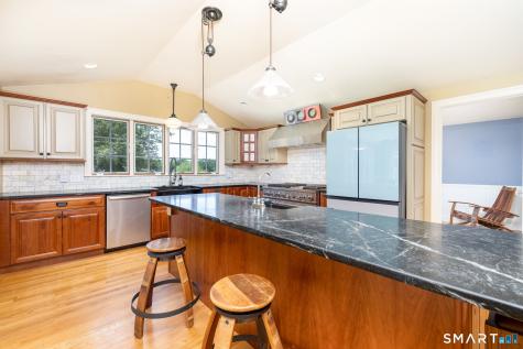 106 Hartland Terrace Berlin CT 06037