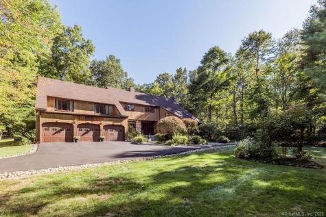 10 Highwood Simsbury CT 06070