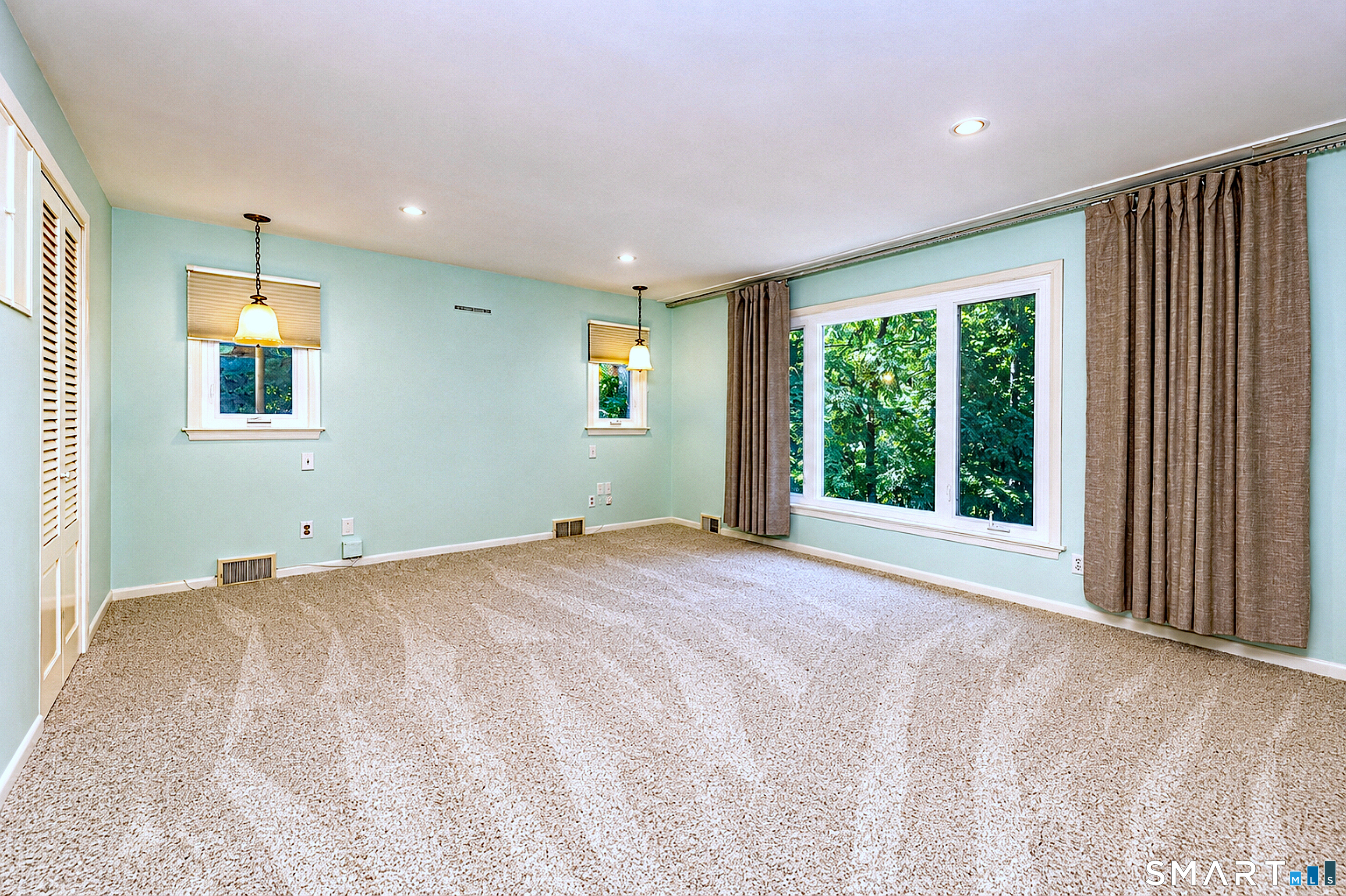 24 Inverness Road Trumbull CT 06611