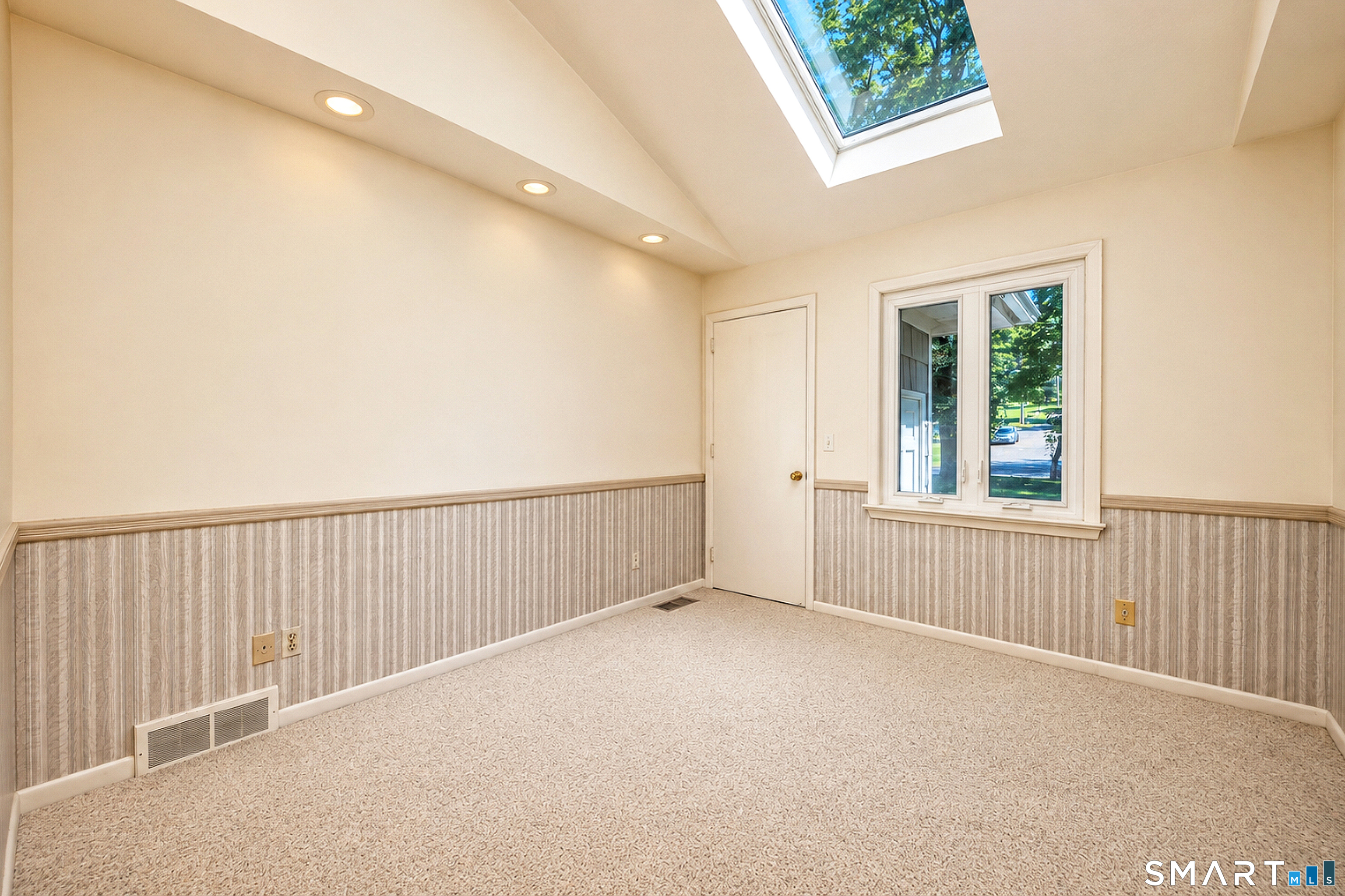 24 Inverness Road Trumbull CT 06611