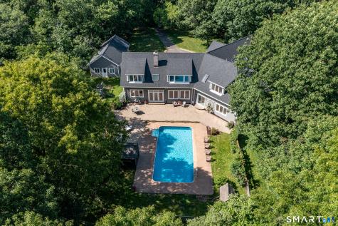 28 Drewbarrie Lane Easton CT 06612