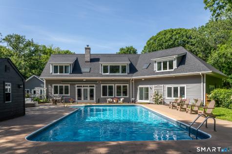 28 Drewbarrie Lane Easton CT 06612