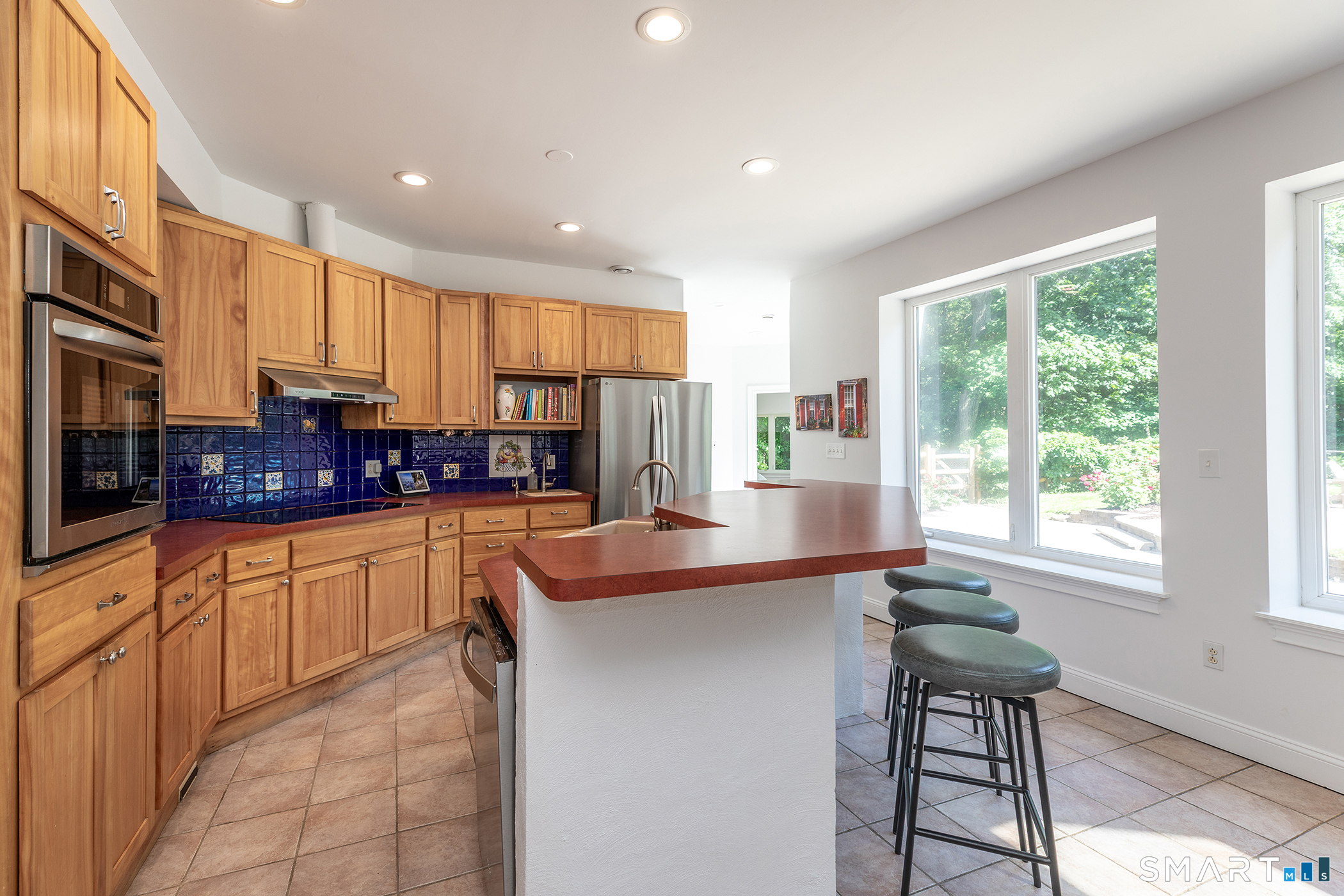 28 Drewbarrie Lane Easton CT 06612