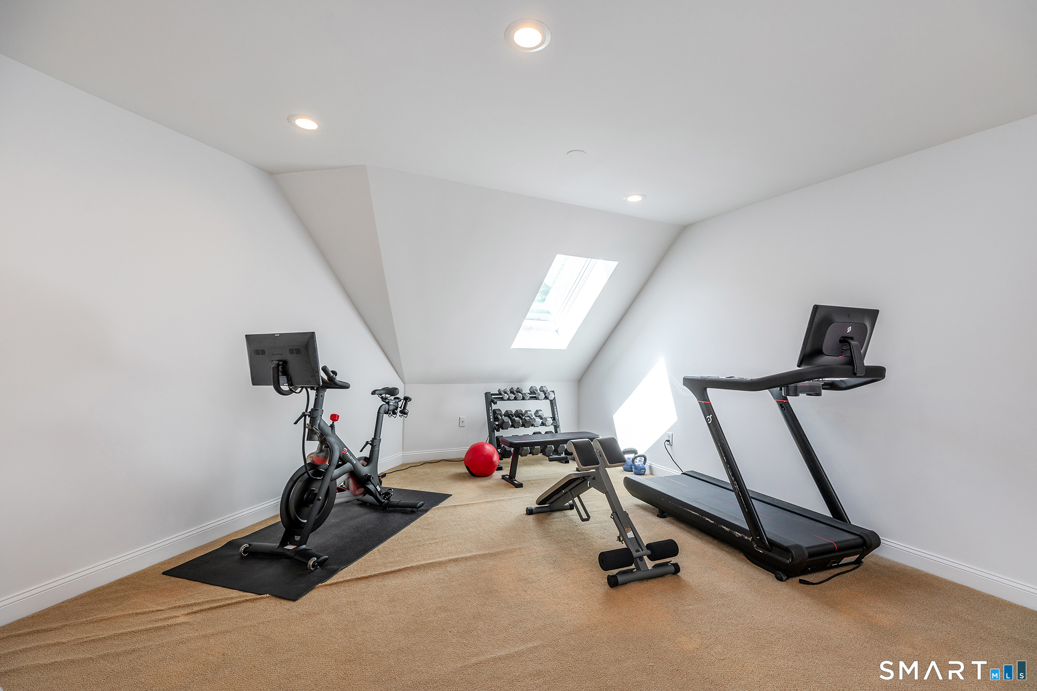 28 Drewbarrie Lane Easton CT 06612