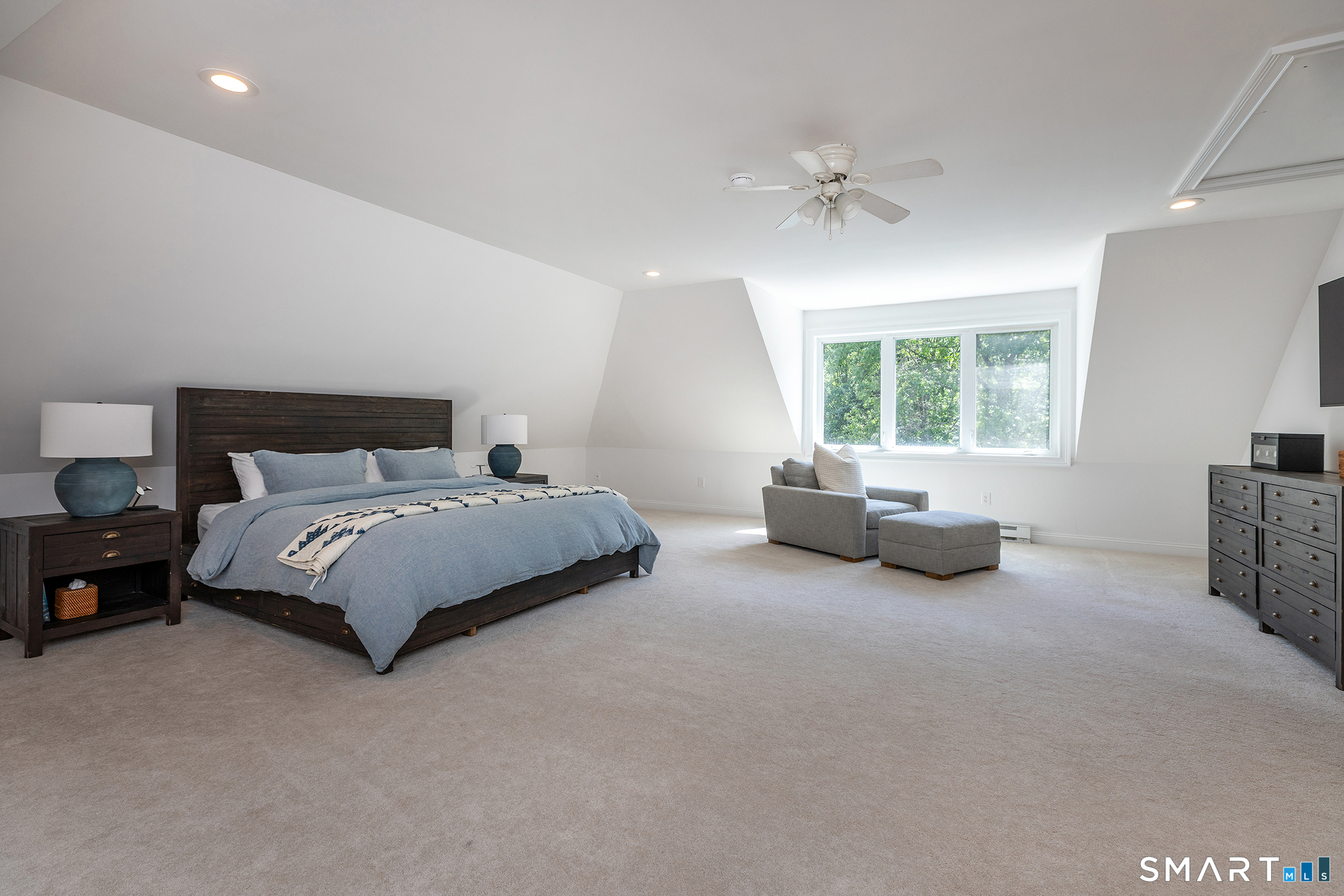 28 Drewbarrie Lane Easton CT 06612