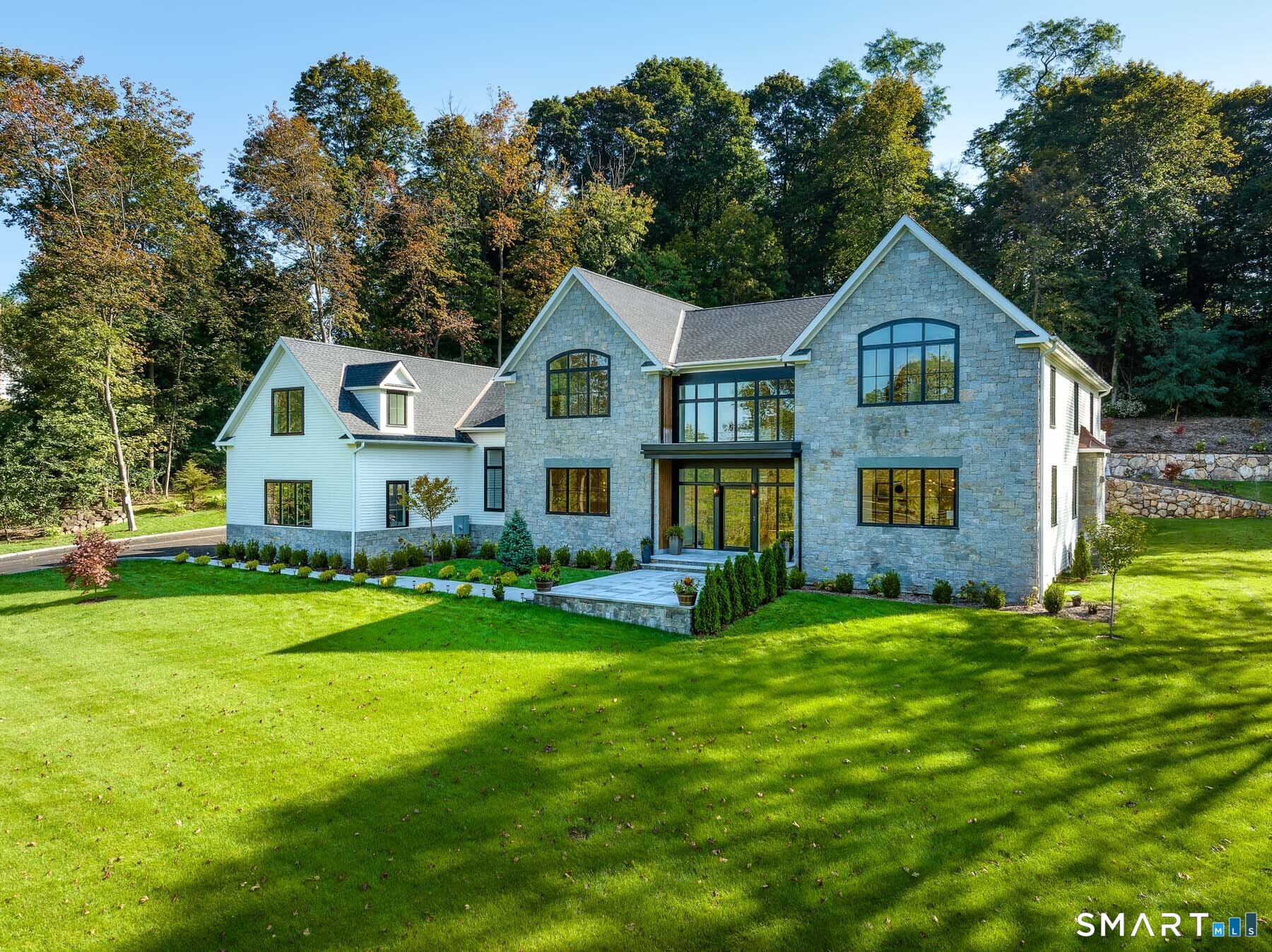 460 Middlesex Road Darien CT 06820