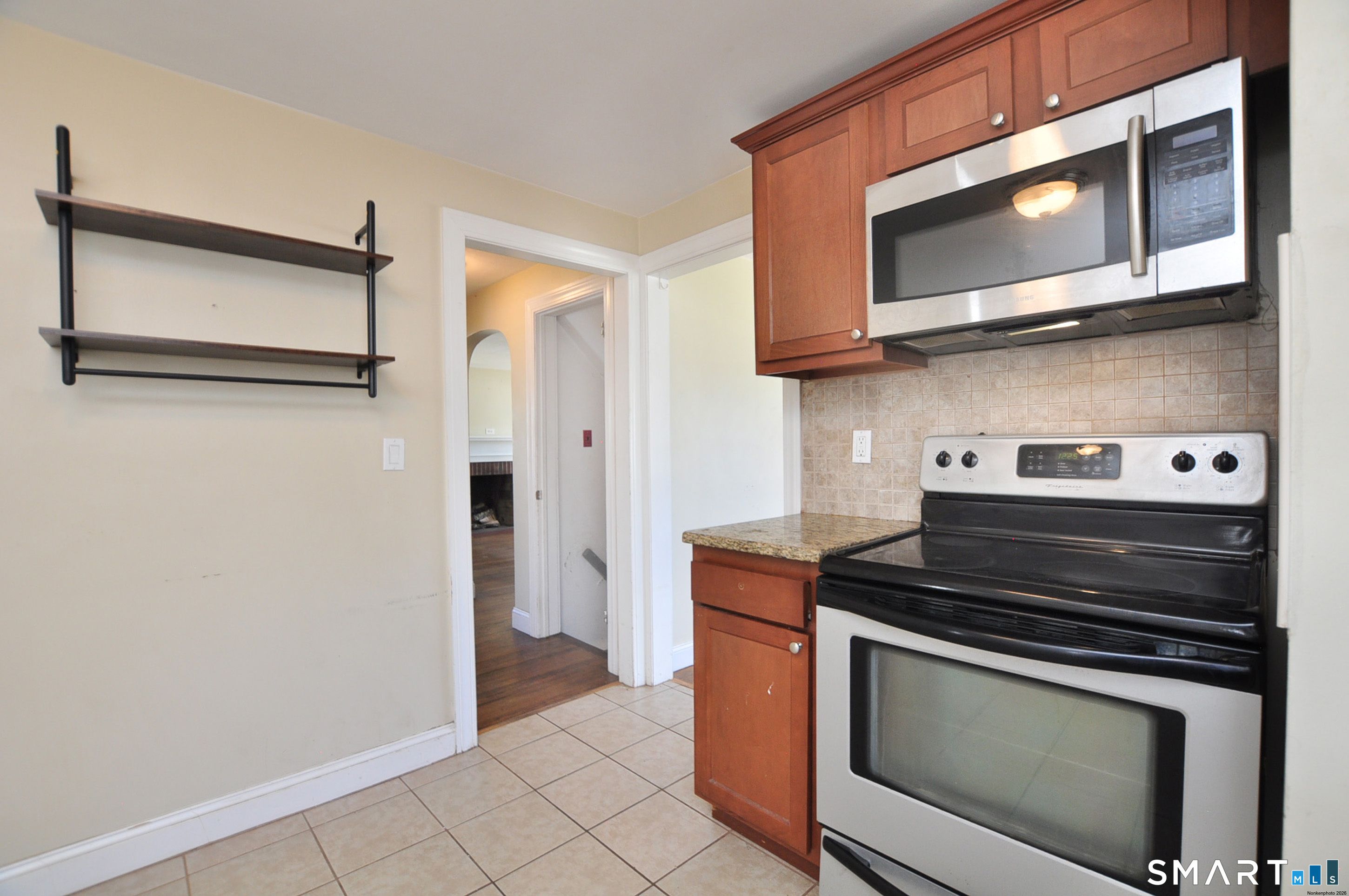103 West Center Street Manchester CT 06040