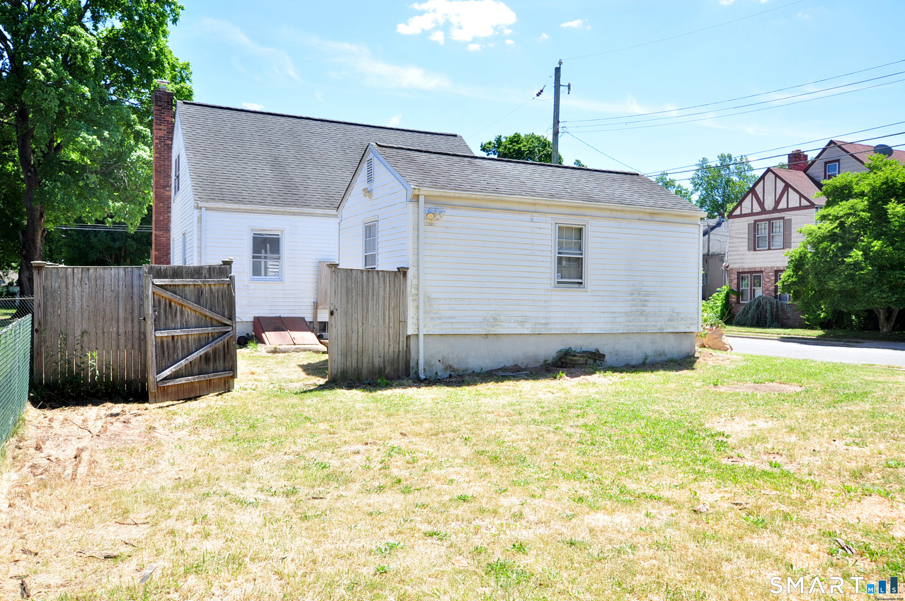 103 West Center Street Manchester CT 06040