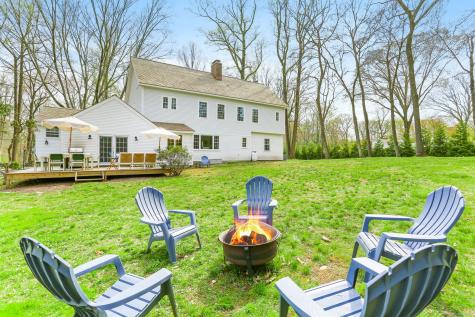 112 Camp Avenue Darien CT 06820