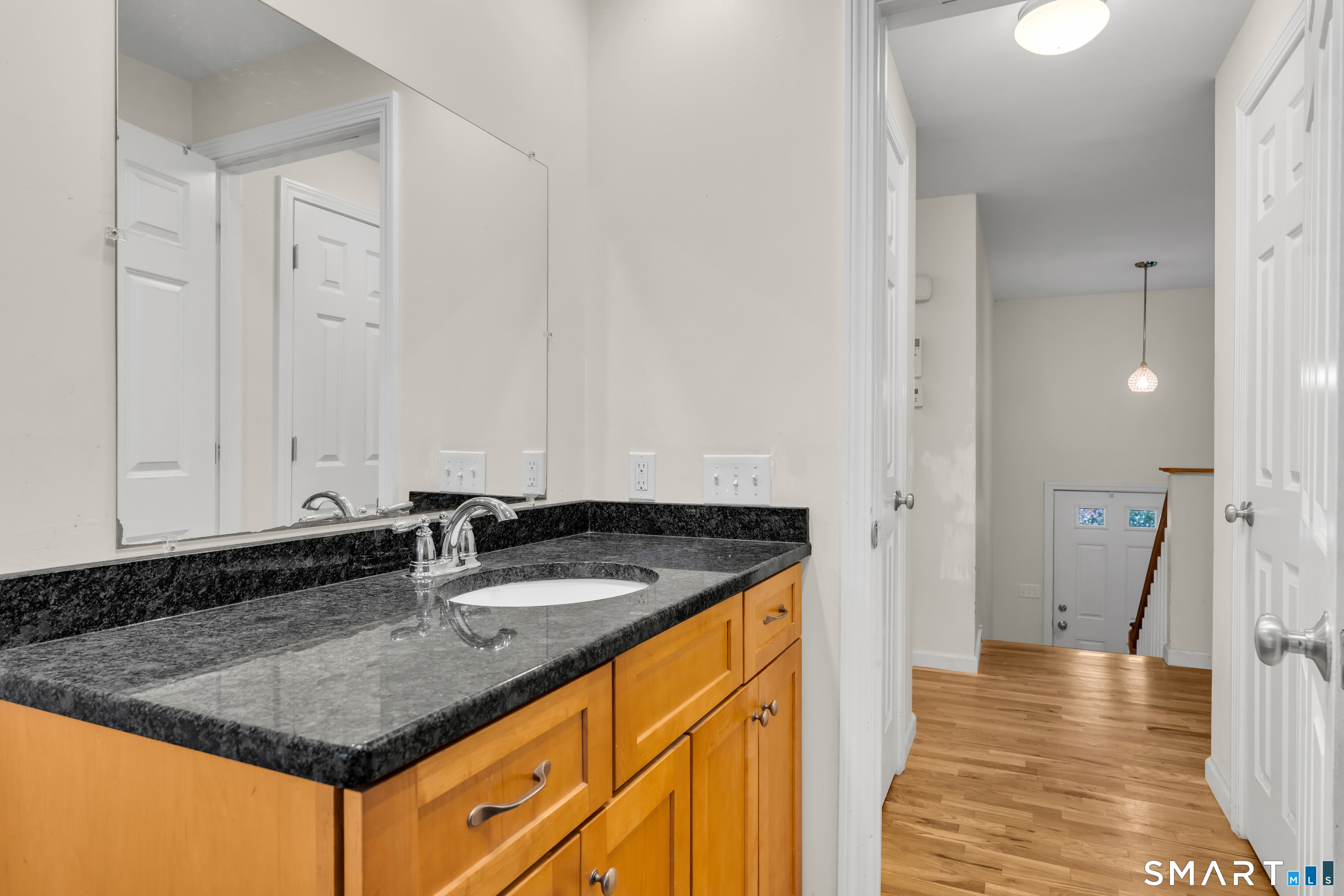 20 East Creek Circle Guilford CT 06437
