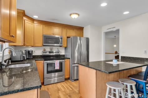 20 East Creek Circle Guilford CT 06437