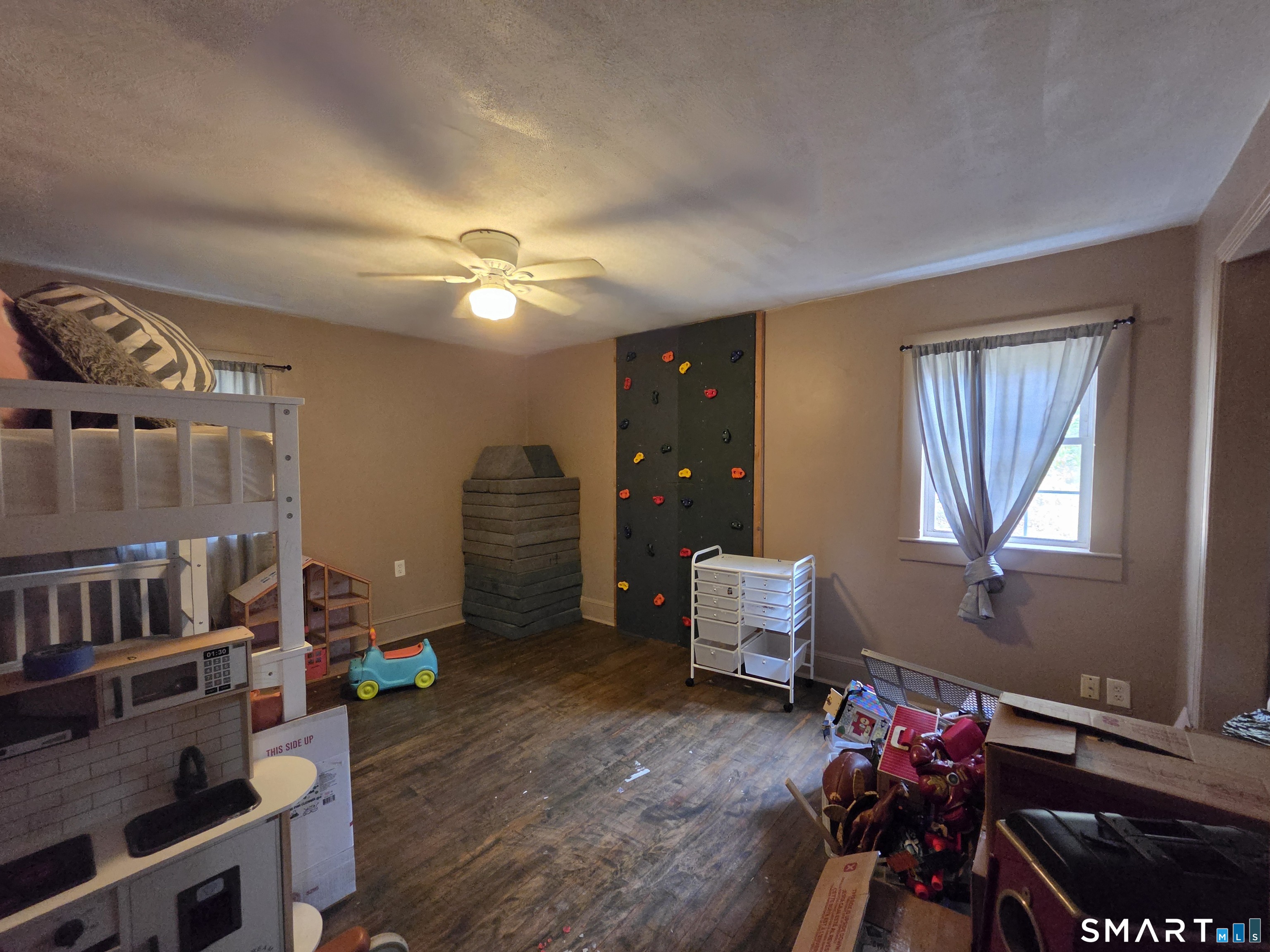 33 Old Brooklyn Turnpike Windham CT 06280