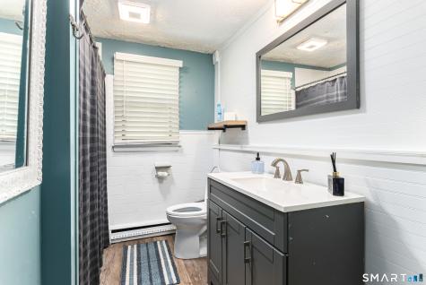 196 Humiston Circle Thomaston CT 06787