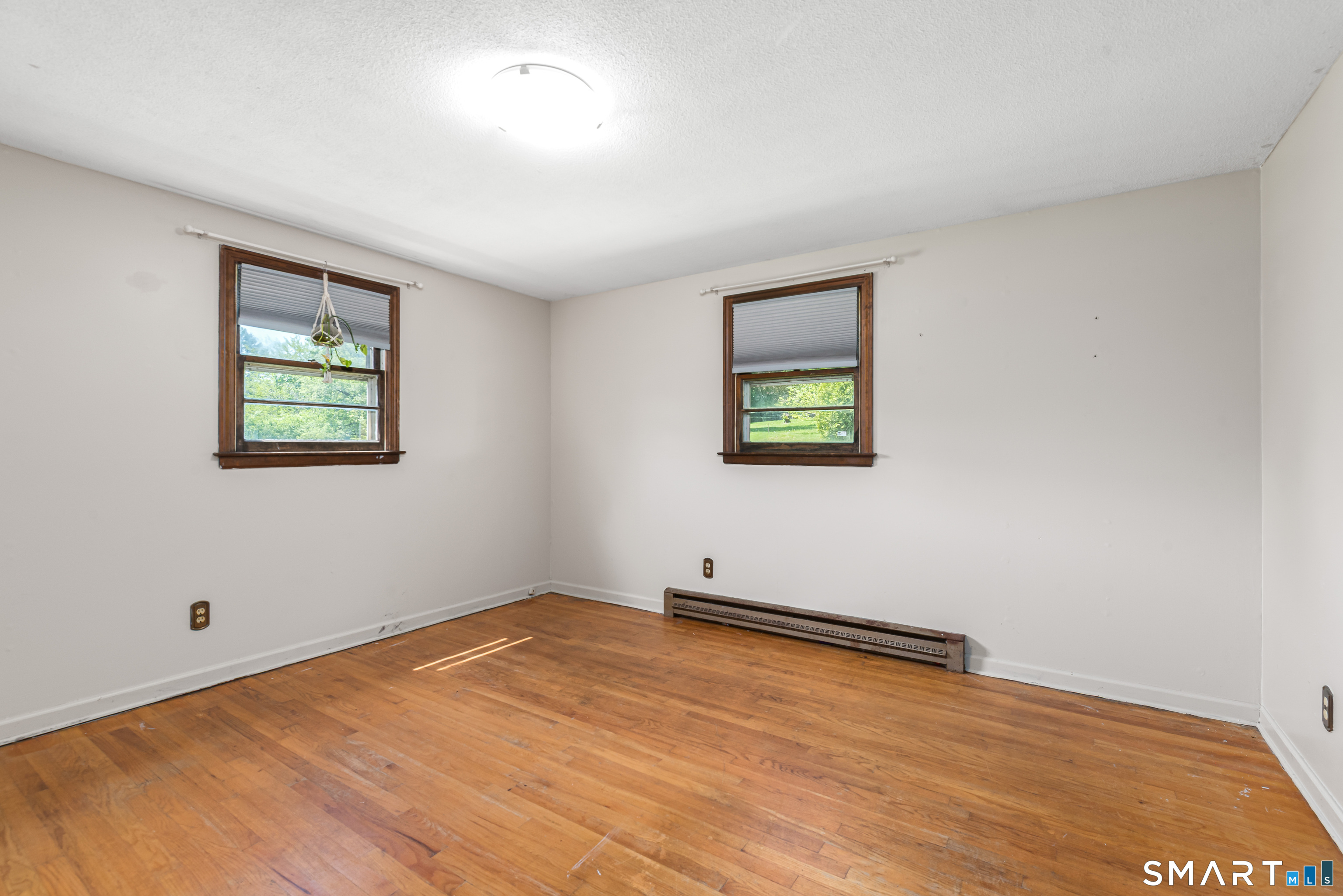 196 Humiston Circle Thomaston CT 06787