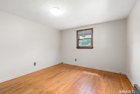 196 Humiston Circle Thomaston CT 06787