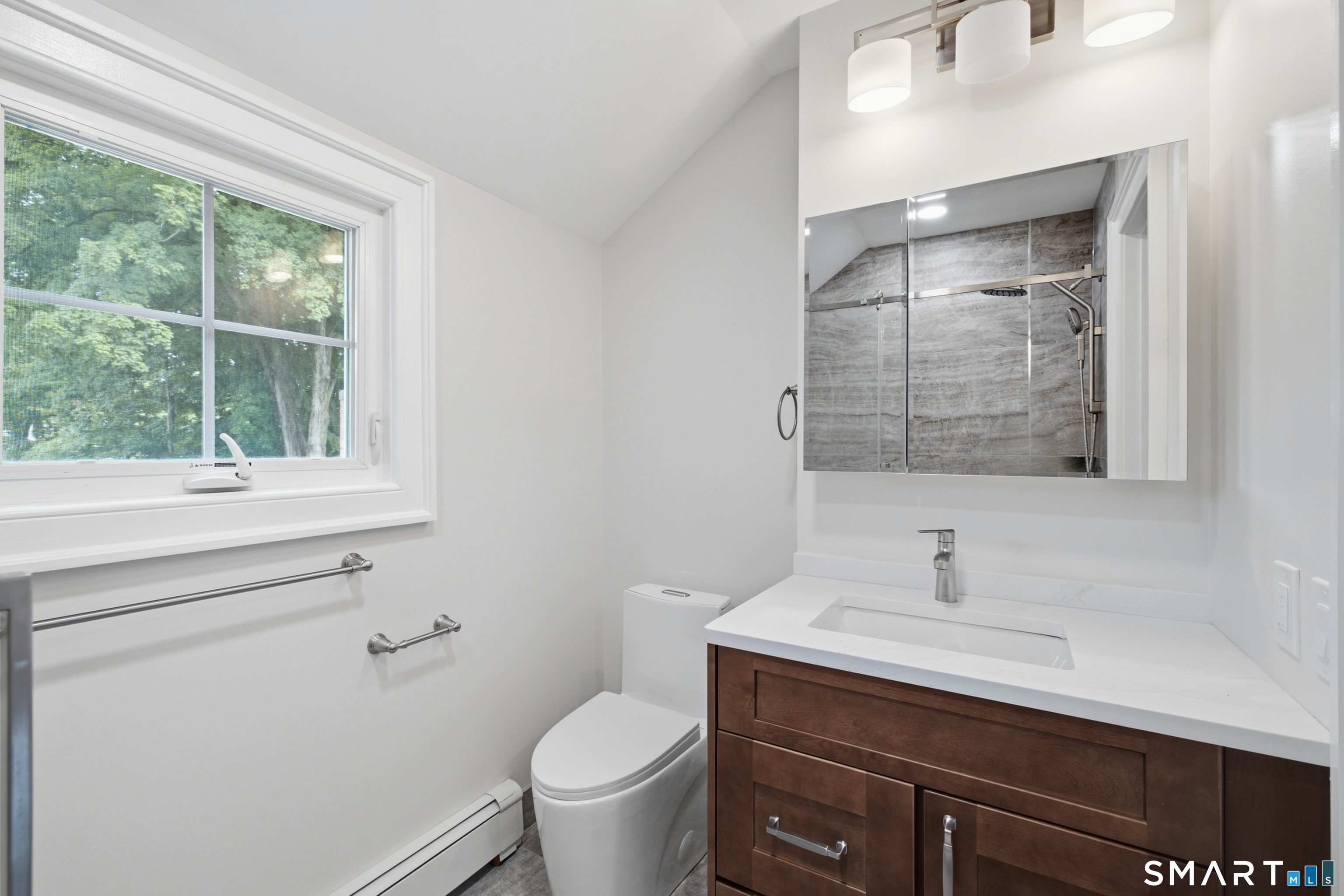 920 Mountain Road Bloomfield CT 06002