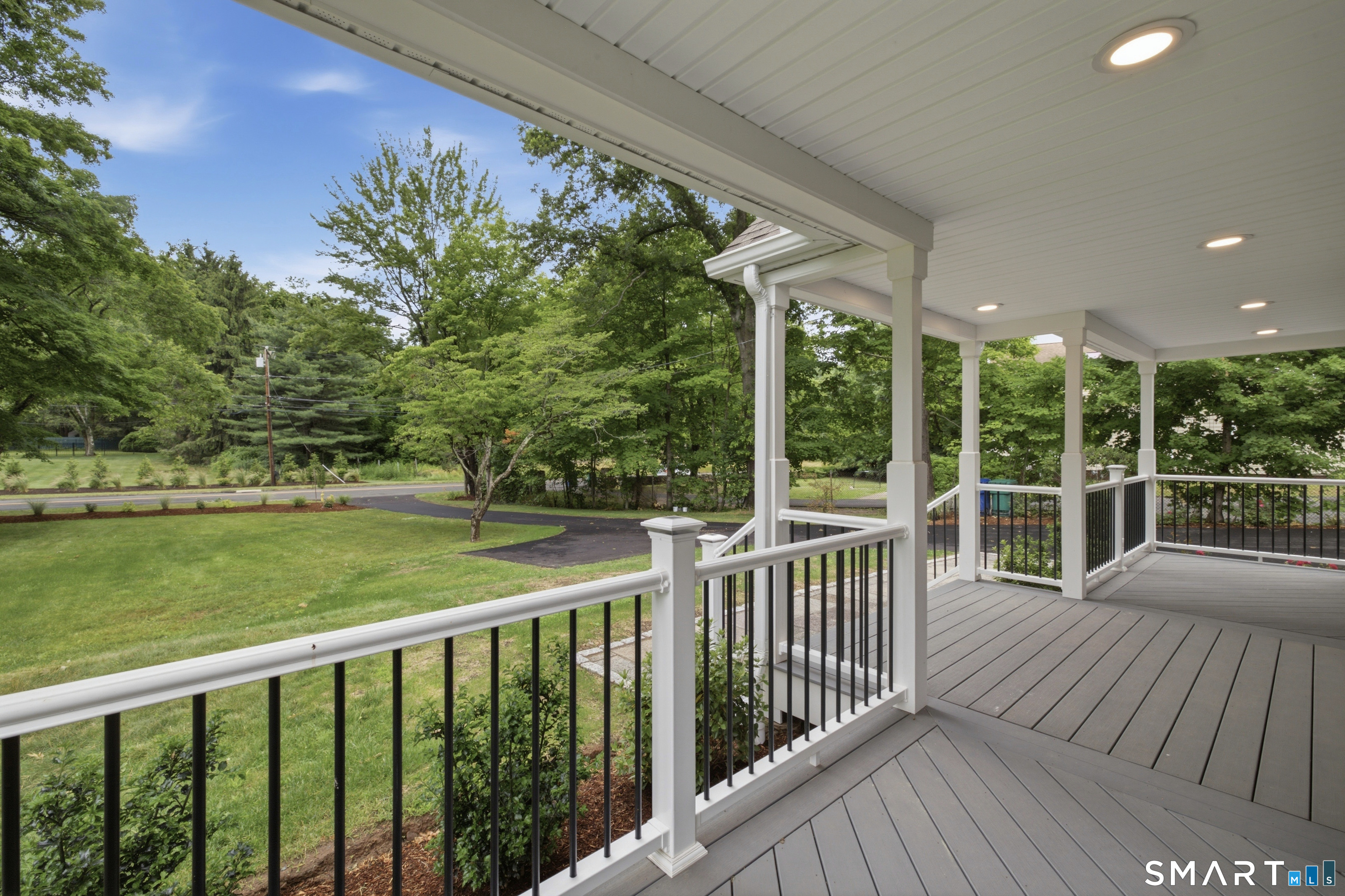 920 Mountain Road Bloomfield CT 06002