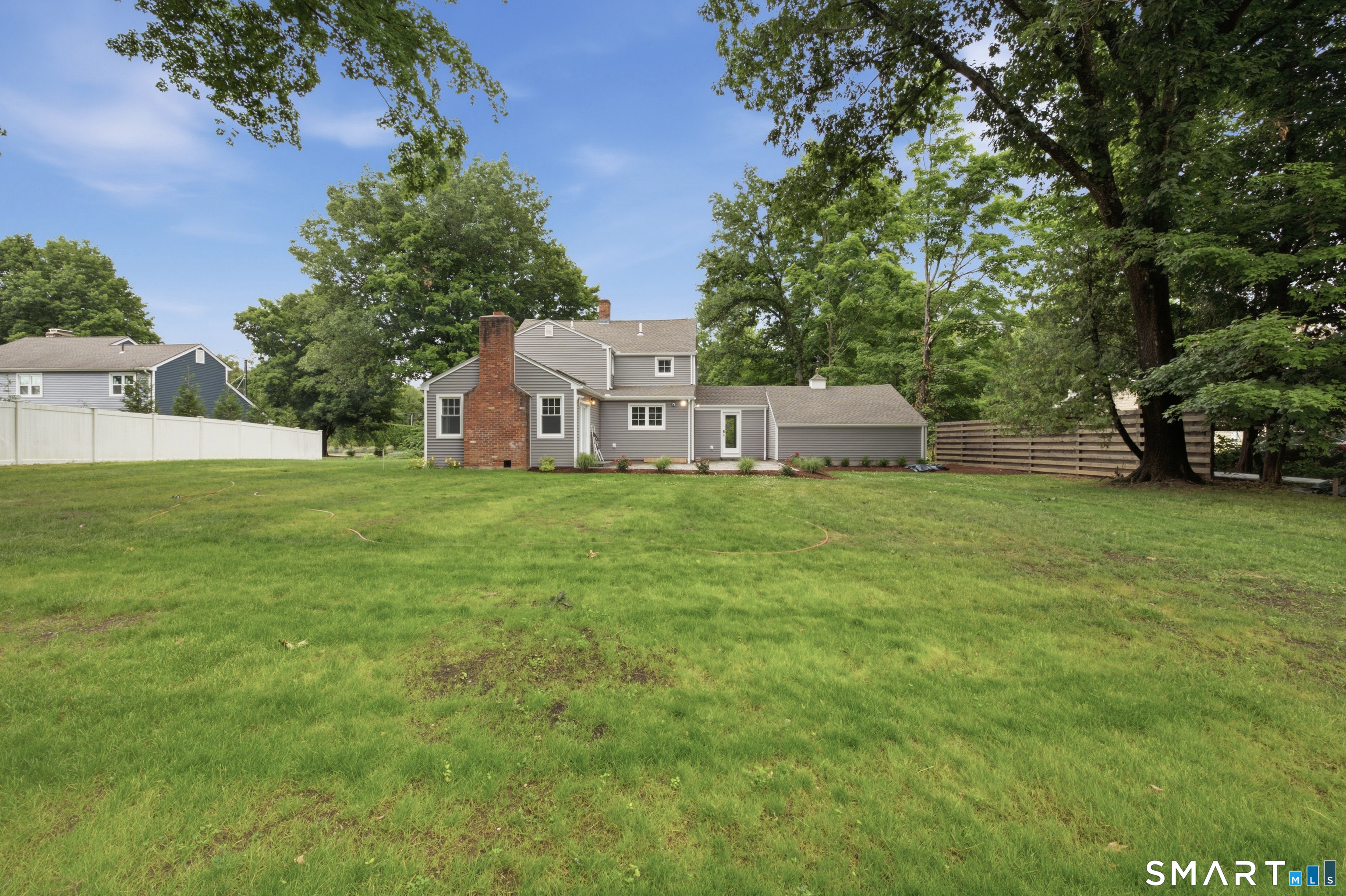 920 Mountain Road Bloomfield CT 06002