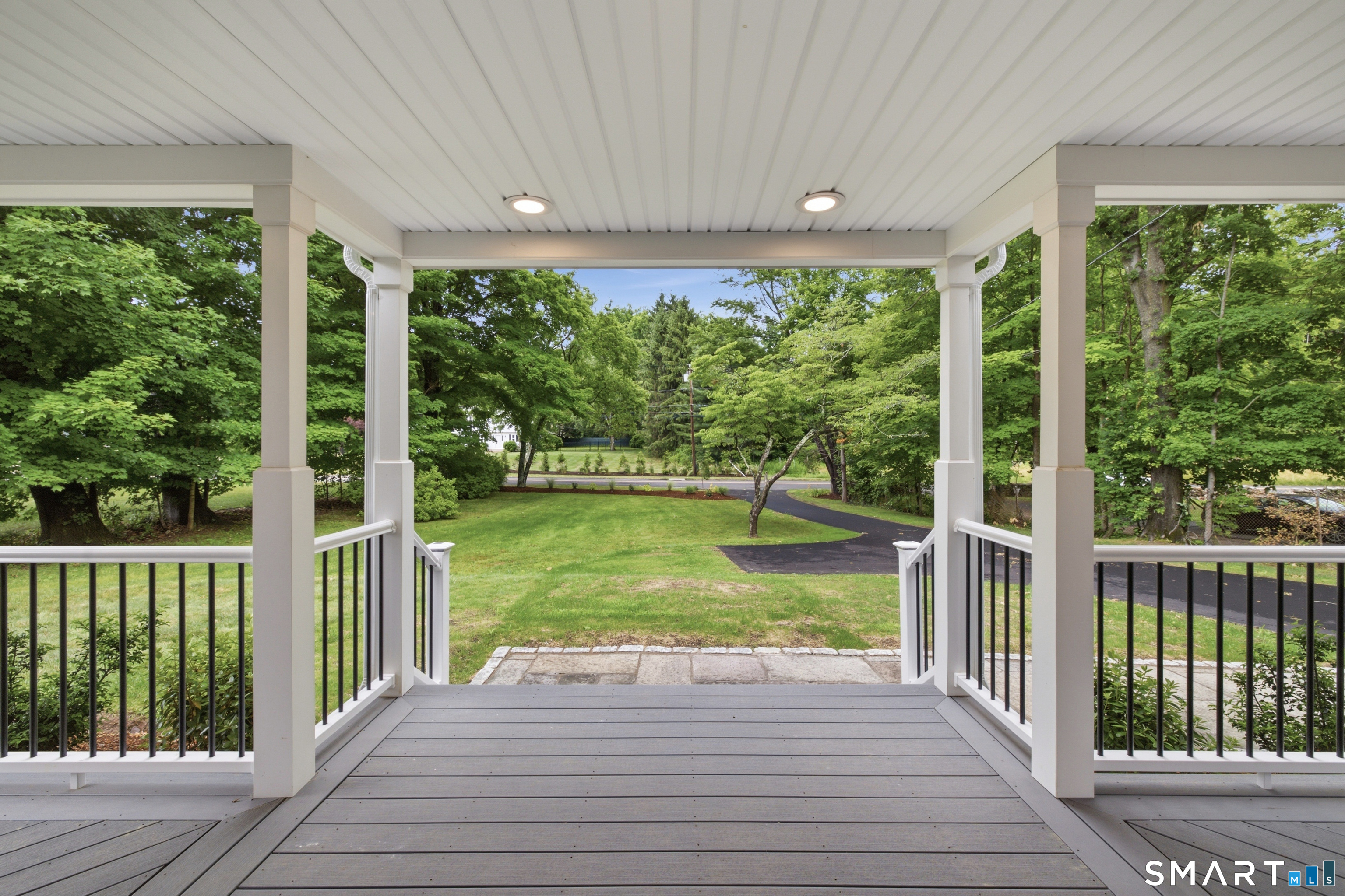 920 Mountain Road Bloomfield CT 06002