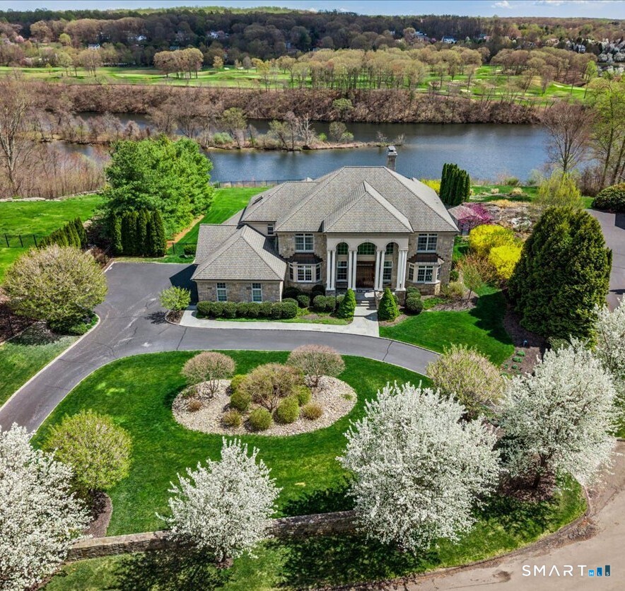 22 Nature Lane Shelton CT 06484
