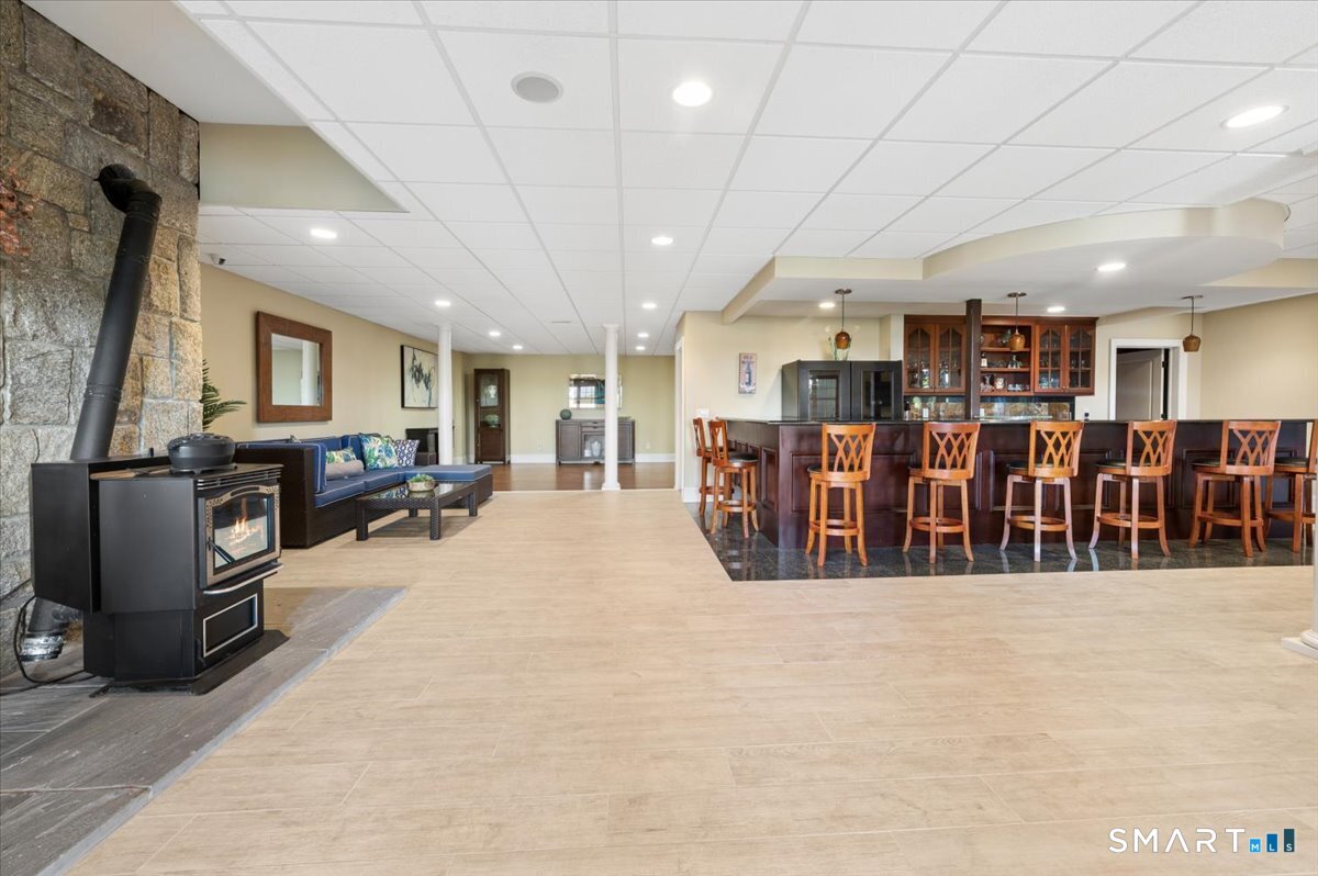 22 Nature Lane Shelton CT 06484