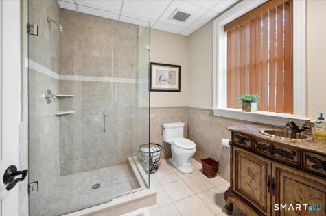 22 Nature Lane Shelton CT 06484