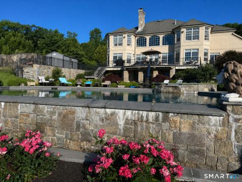 22 Nature Lane Shelton CT 06484