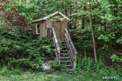 55-A Flax Hill Road Brookfield CT 06804