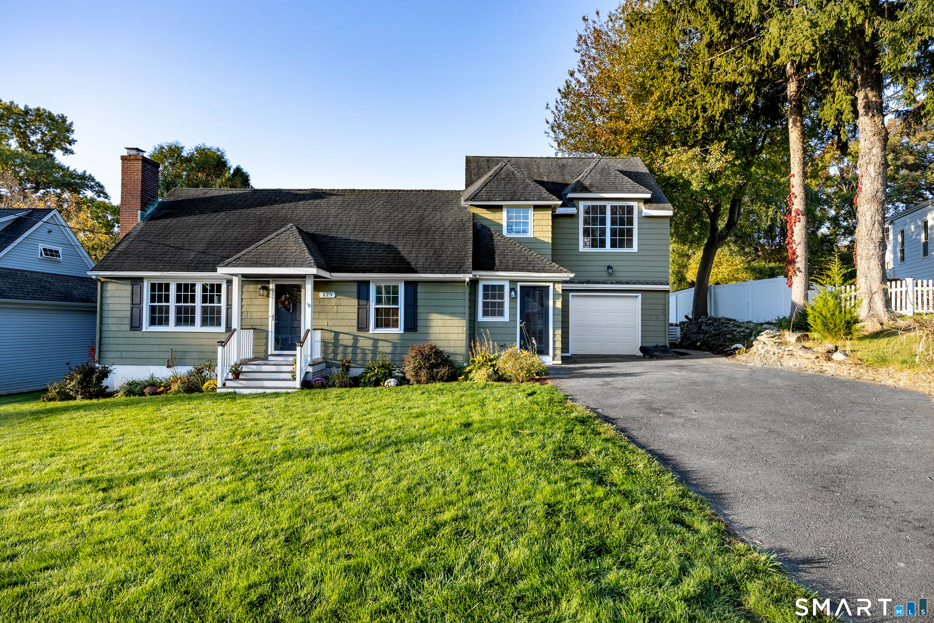 125 University Drive Fairfield CT 06824
