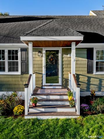 125 University Drive Fairfield CT 06824