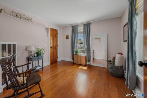 21 Hefflon Farm Road Old Lyme CT 06371