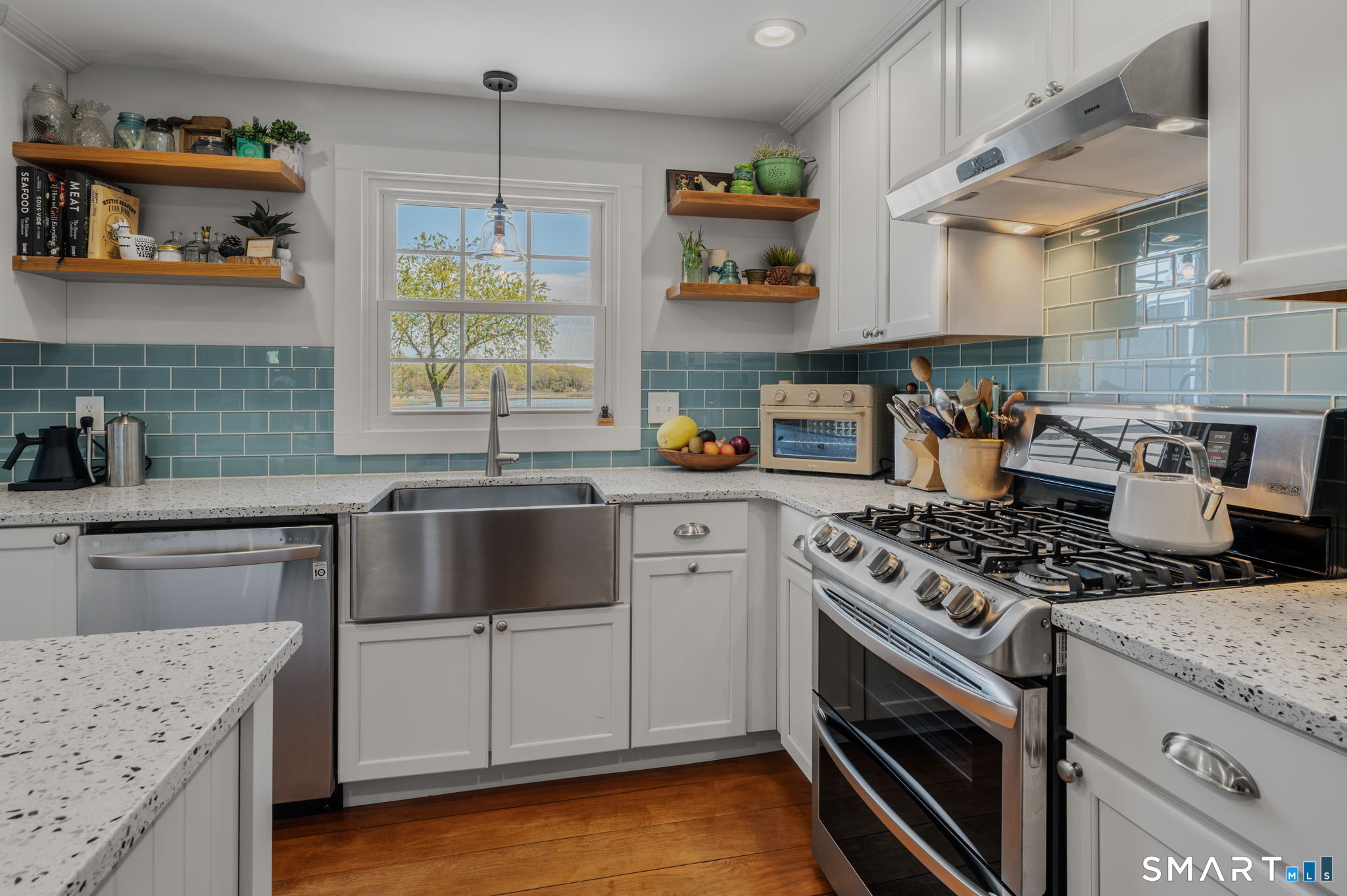 21 Hefflon Farm Road Old Lyme CT 06371