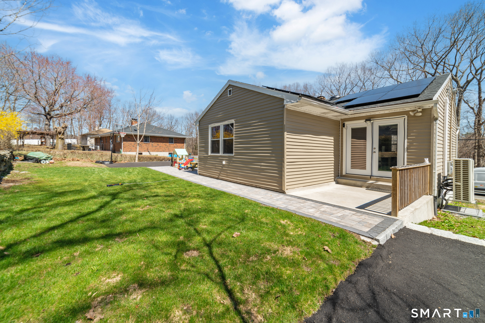 327 Lakeside West Boulevard Waterbury CT 06708
