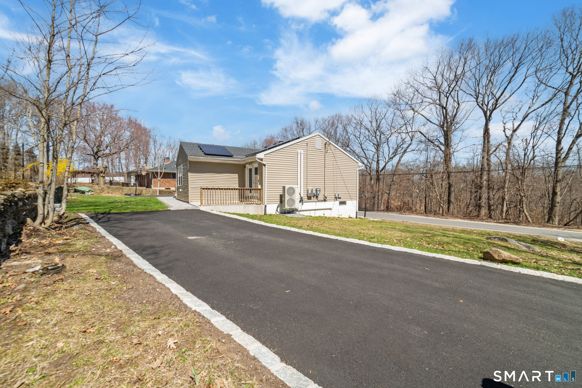 327 Lakeside West Boulevard Waterbury CT 06708