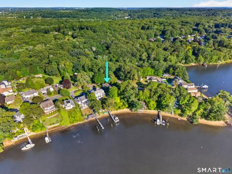 35 Oswegatchie Road Waterford CT 06385
