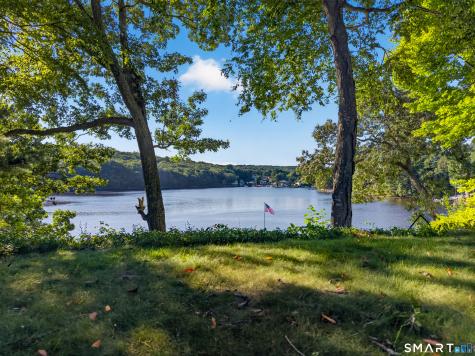 35 Oswegatchie Road Waterford CT 06385