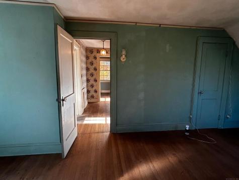 985 Storrs Road Mansfield CT 06268