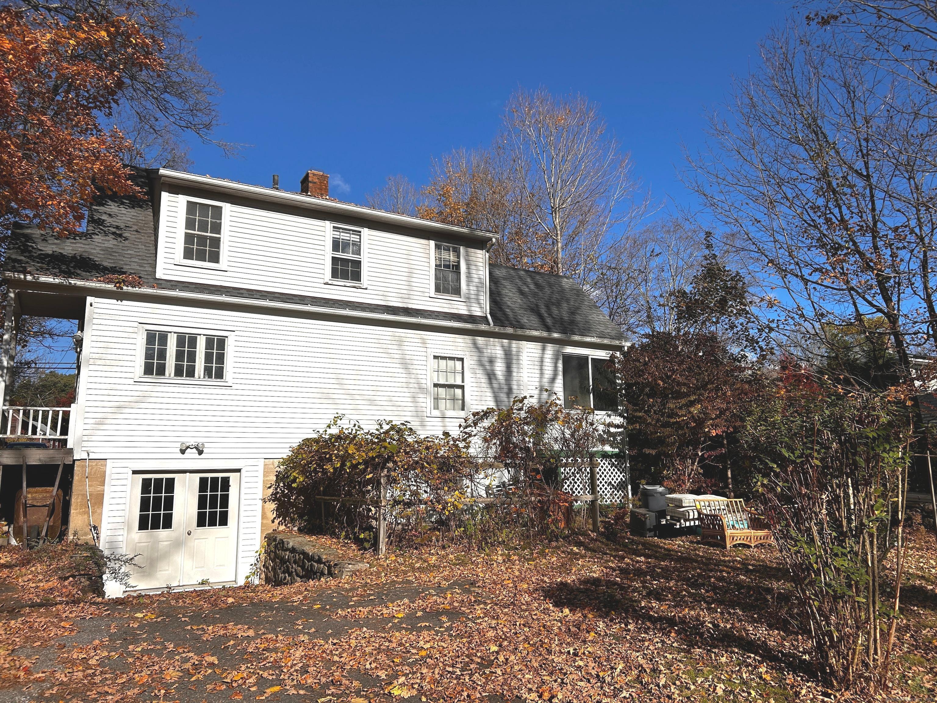 985 Storrs Road Mansfield CT 06268