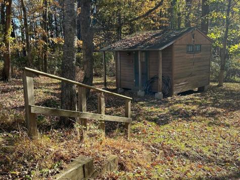 985 Storrs Road Mansfield CT 06268