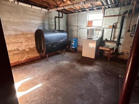 985 Storrs Road Mansfield CT 06268