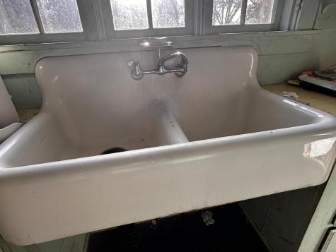 985 Storrs Road Mansfield CT 06268