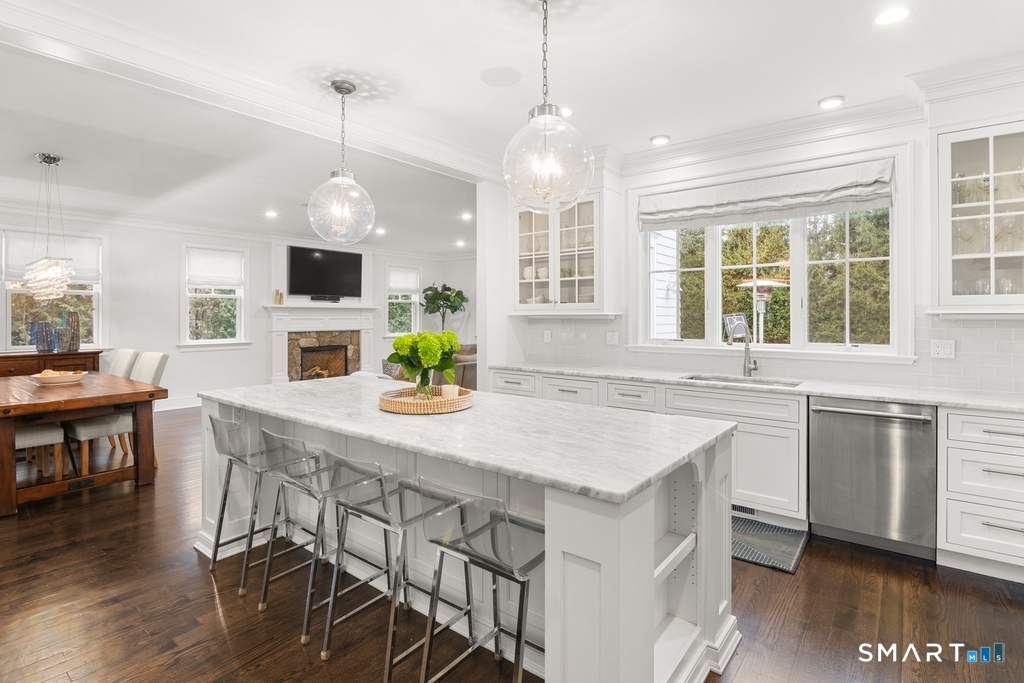 19 Thomasina Lane Darien CT 06820