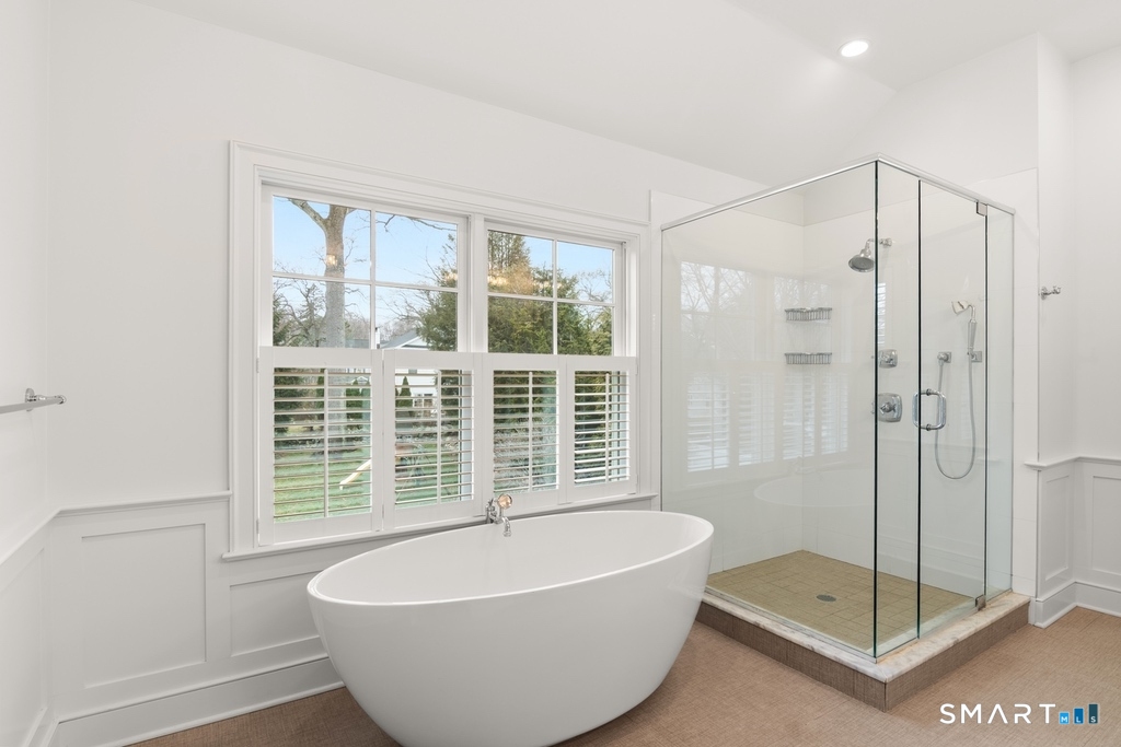 19 Thomasina Lane Darien CT 06820