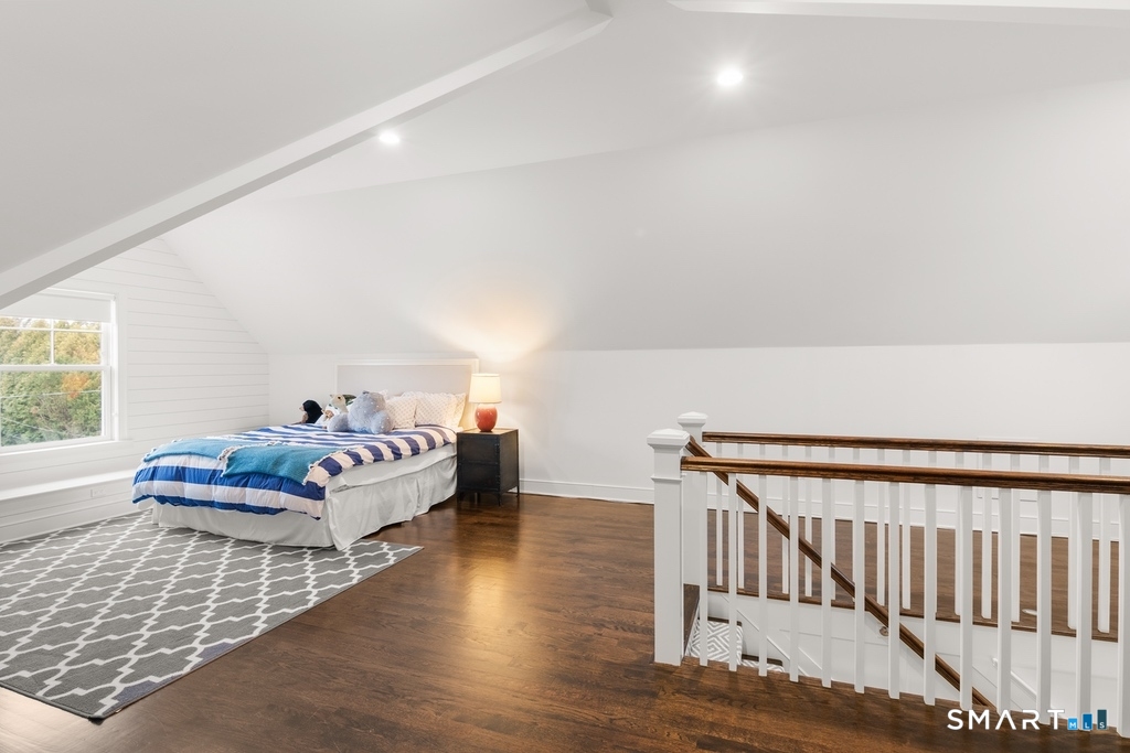 19 Thomasina Lane Darien CT 06820