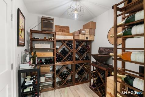 19 Thomasina Lane Darien CT 06820